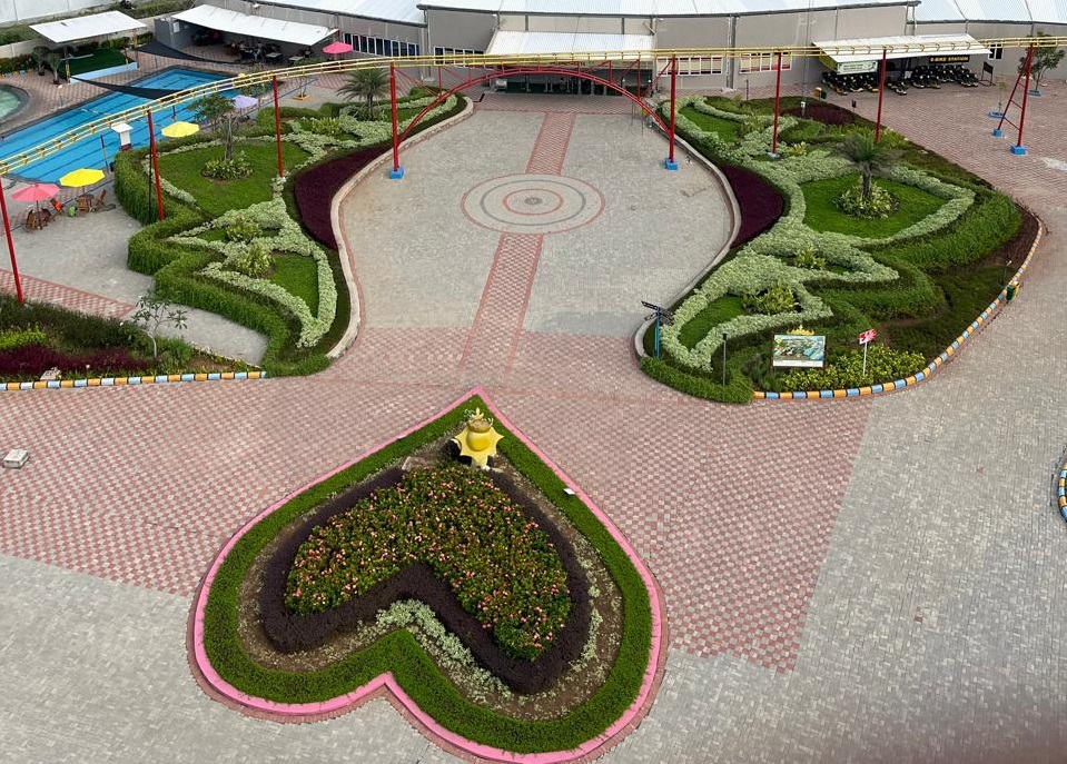 KEBUN KUMBANG